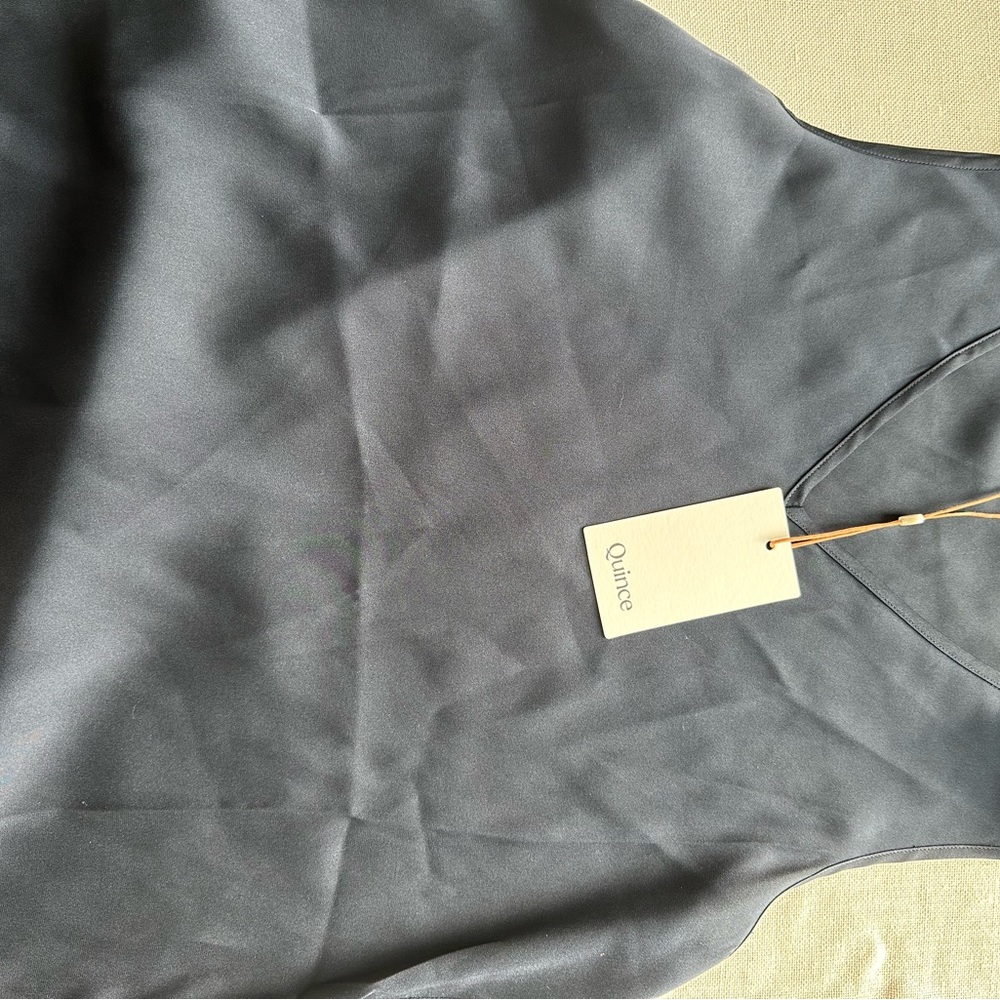 Quince Washable Stretch Silk Tank - Picture 4 of 6